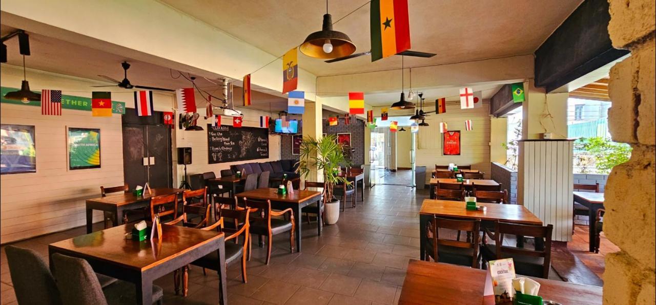 The Lion Pub & Hotel Dehiwala-Mount Lavinia Ngoại thất bức ảnh